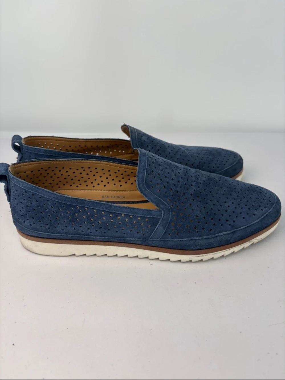 Franco Sarto suede perforated